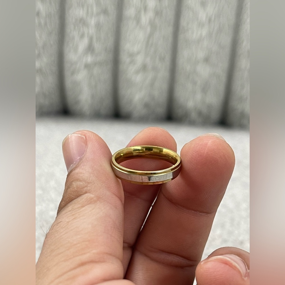 Gold Plated Tone Ring - Picture 5 of 7